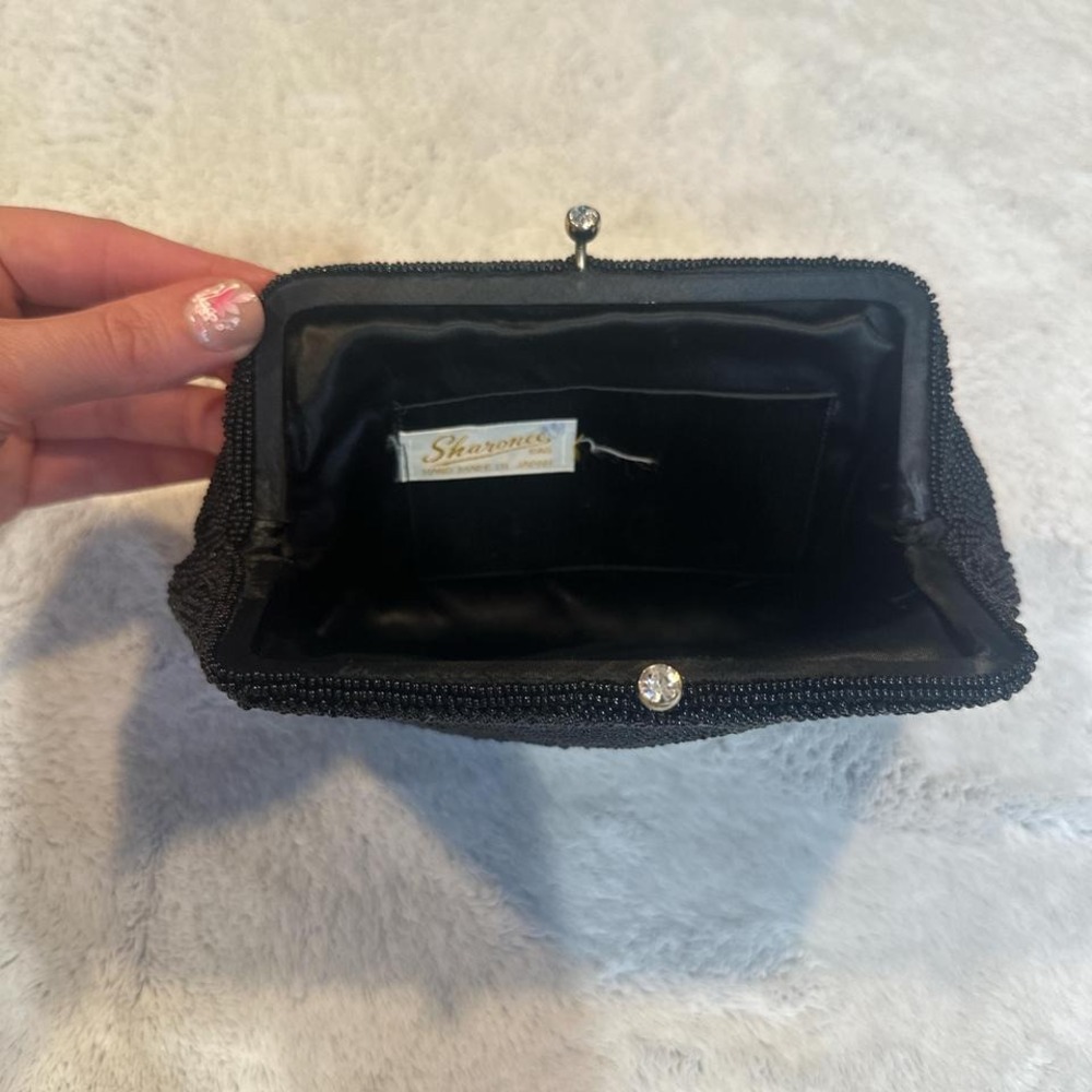 Vintage Black beaded clutch purse with gold diamond clasp - Picture 8 of 8